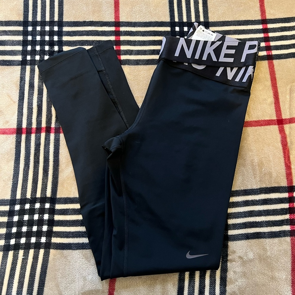 Nike leggings
